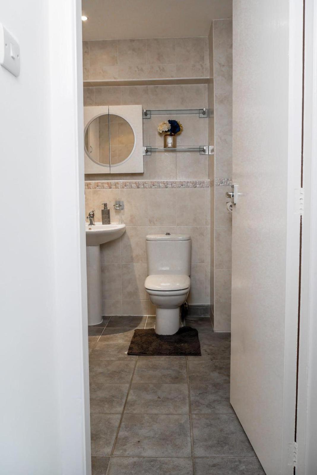 Modern 4 Bedroom Detatched House Stockton-on-Tees Esterno foto